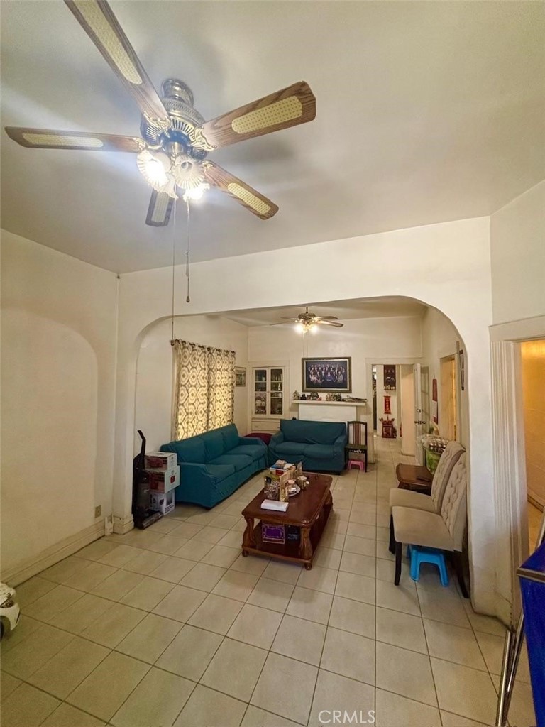 2606 Manitou