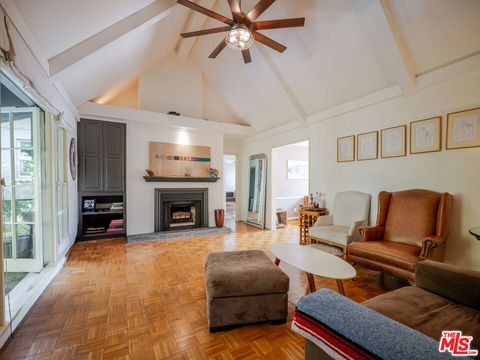 Photo of 1321 N Hayworth Avenue #C, West Hollywood, CA 90046 (MLS # 25619949)