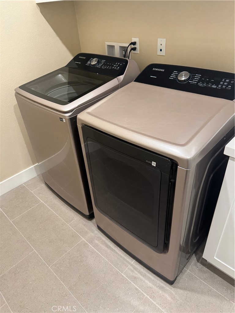 Reverie at Esencia - Residential Lease