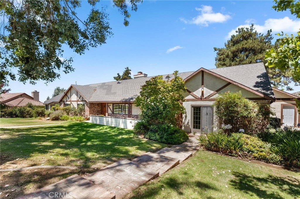 13195 Serape Court