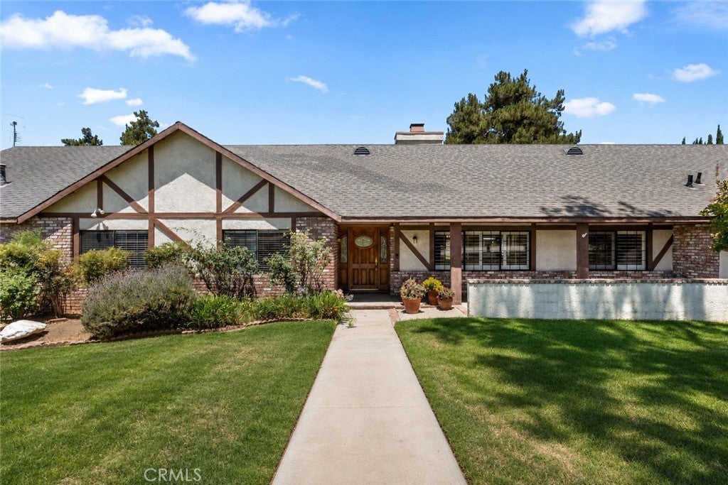 13195 Serape Court