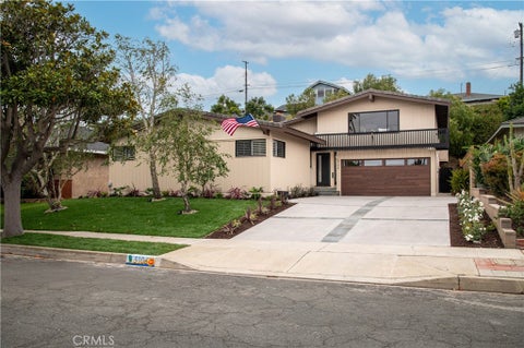 Photo of 5106 Paseo Del Pavon, Torrance, CA 90505 (MLS # SB26138321)