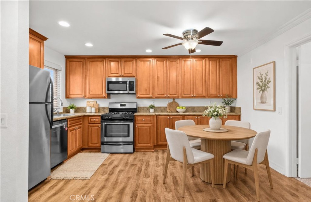 3529 E Broadway 2