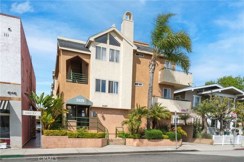Photo of 3529 E Broadway #2, Long Beach, CA 90803 (MLS # PW26087475)
