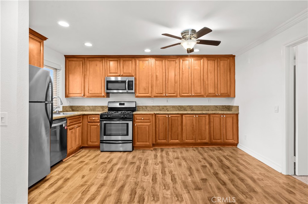 3529 E Broadway 2