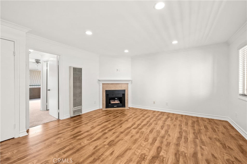3529 E Broadway 2