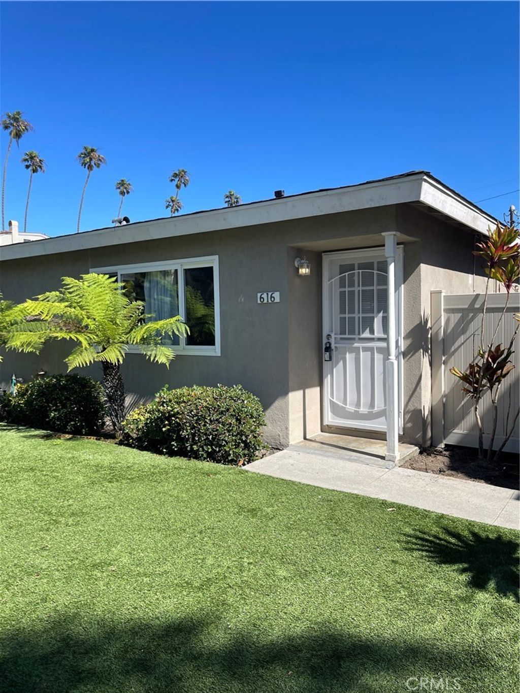 Photo of 616 15th St, Huntington Beach, CA 92648 (MLS # OC26064493)