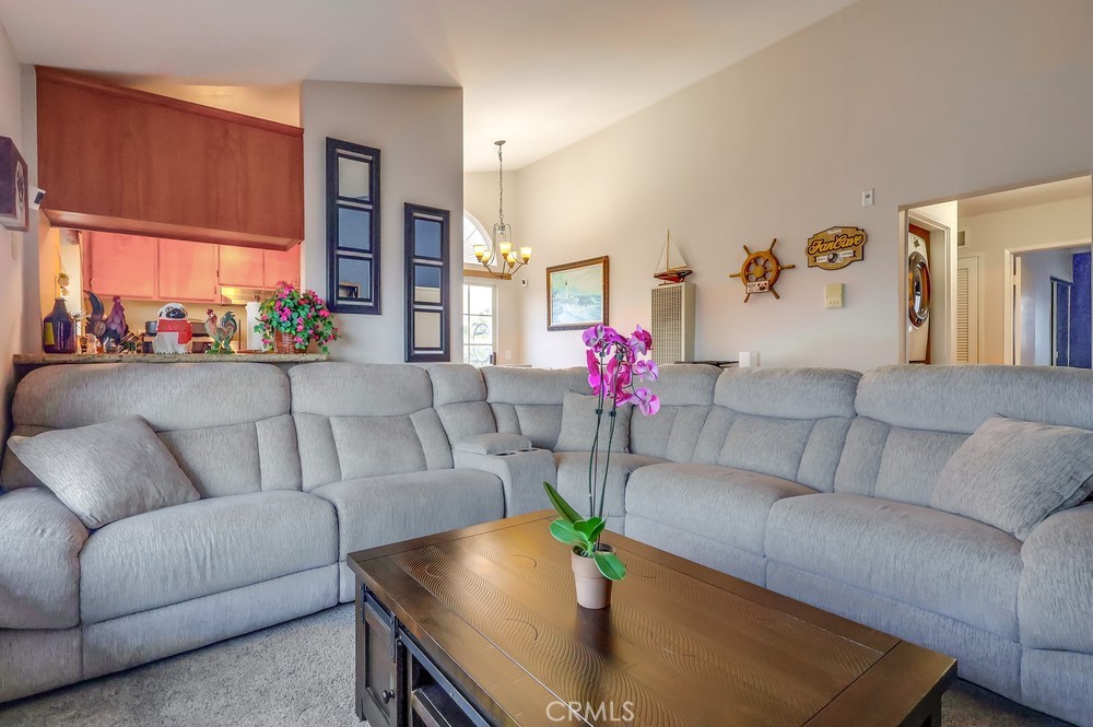 1775 Freeman Avenue 304