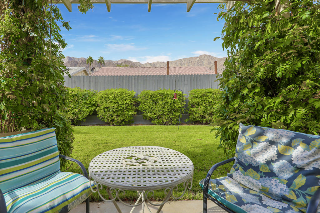 La Quinta Cove - Residential