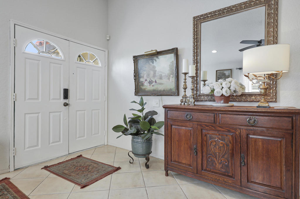 La Quinta Cove - Residential