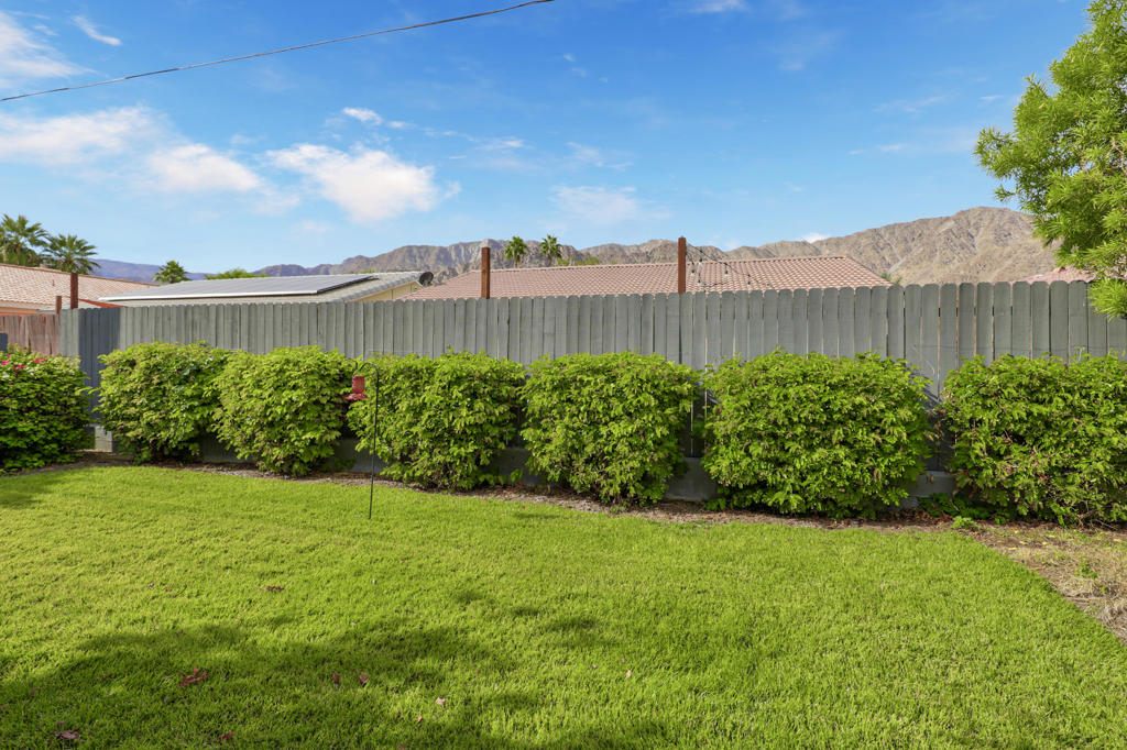 La Quinta Cove - Residential