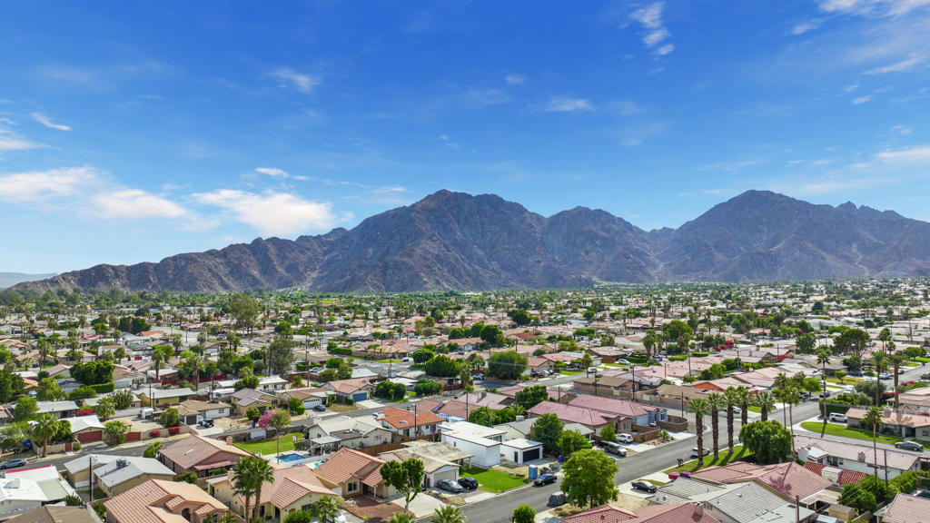 La Quinta Cove - Residential