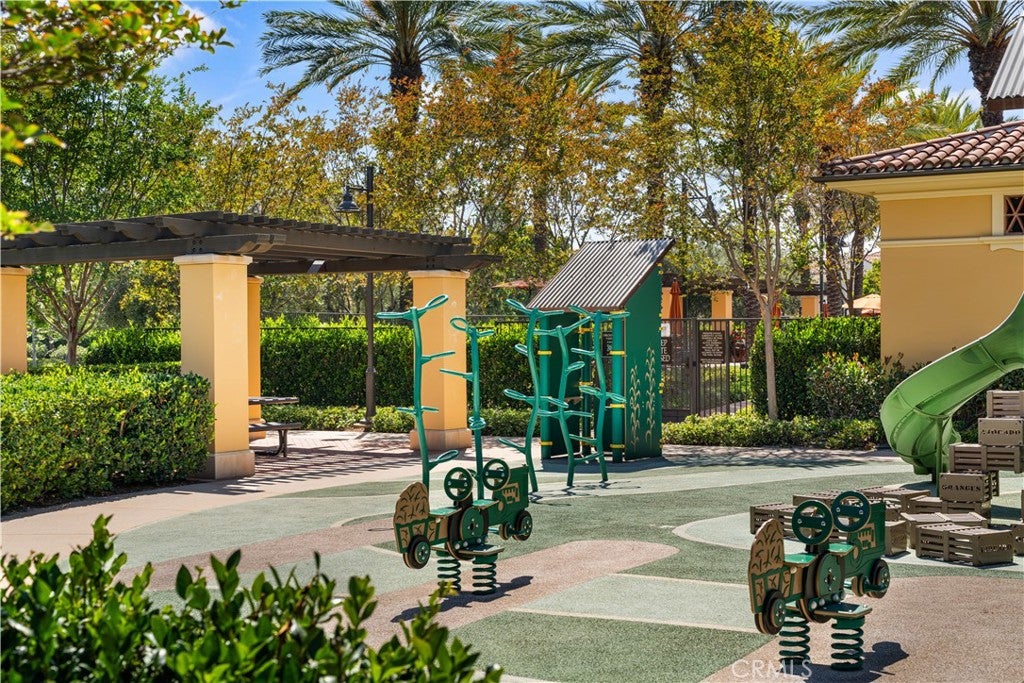 190 Crescent Moon, Irvine CA 92602 - Photo 70