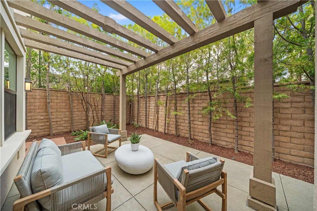190 Crescent Moon, Irvine CA 92602 - Photo 43
