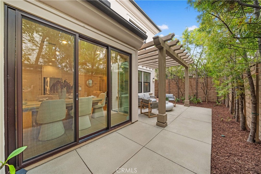 190 Crescent Moon, Irvine CA 92602 - Photo 49