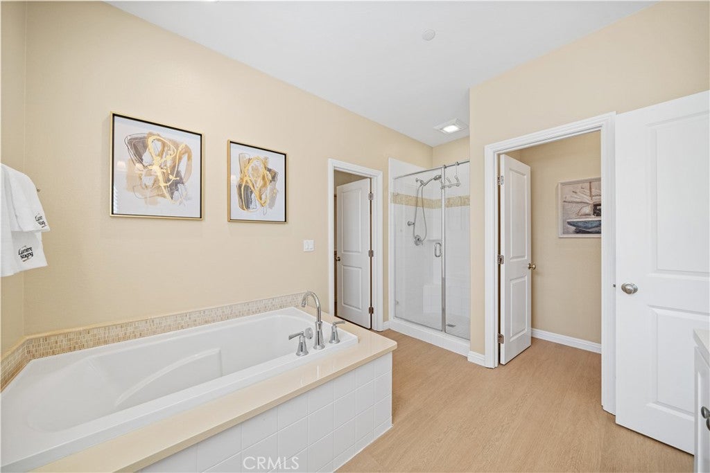 190 Crescent Moon, Irvine CA 92602 - Photo 41
