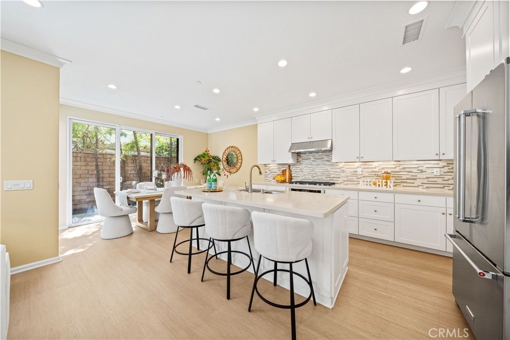 190 Crescent Moon, Irvine CA 92602 - Photo 13