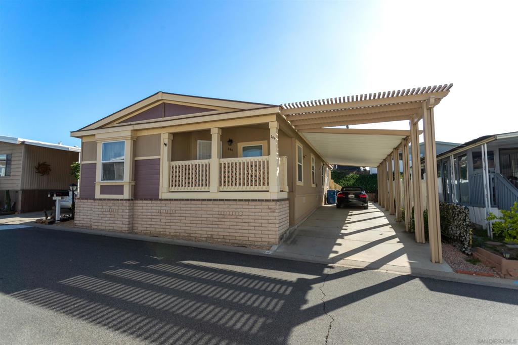 9395 Harritt Rd,144 RD, Lakeside CA 92040