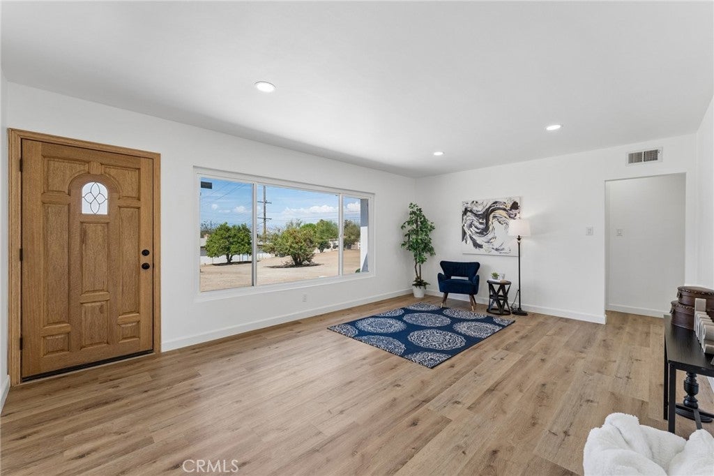 4818 Crestview