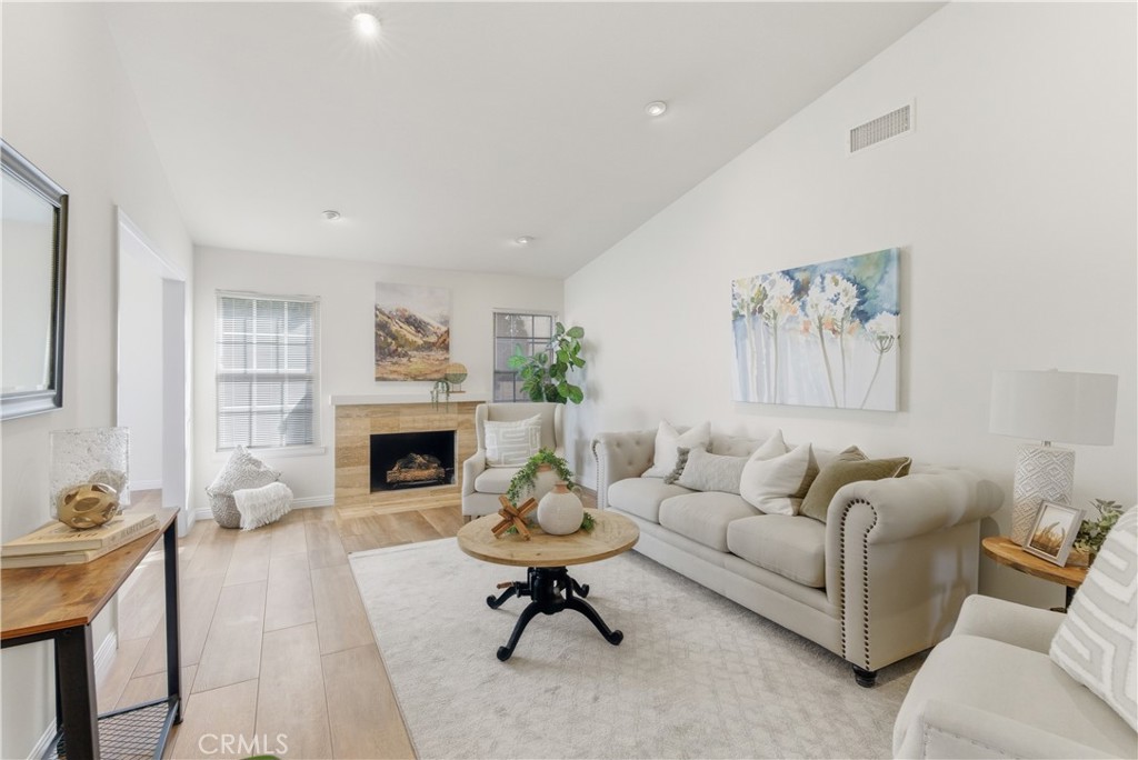 Summerfield (Standard Pacific) (SUMM) - Residential