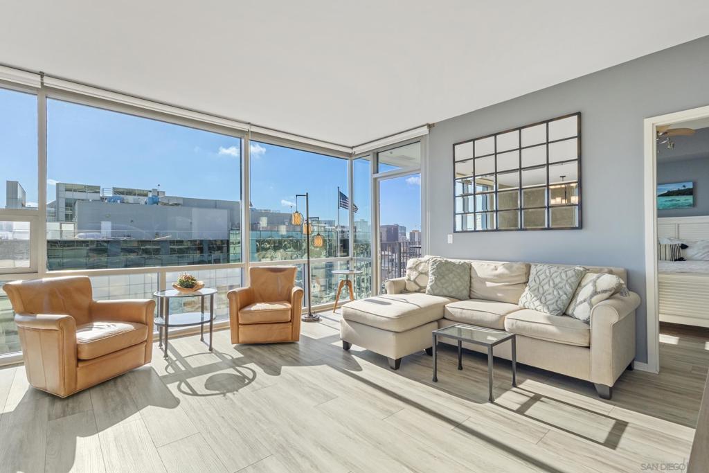 321 10th Ave 2108