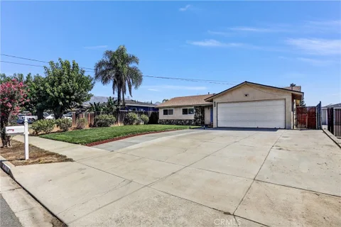 1170 Michigan Ave, Beaumont, CA 92223 - MLS#: CV26174216
