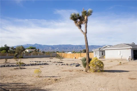 MLS: HD26189860