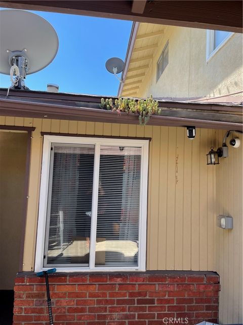 Photo of 3834 Ferndale Ave, San Bernardino, CA 92404 (MLS # AR26075705)