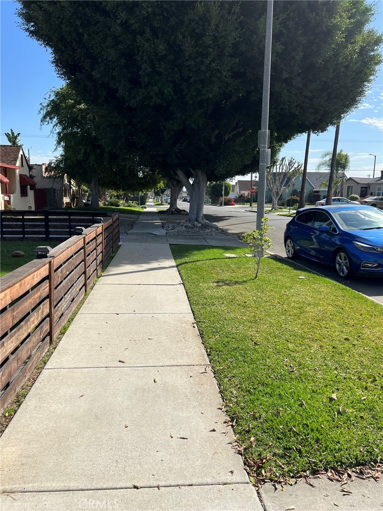 1919 W 82nd Street