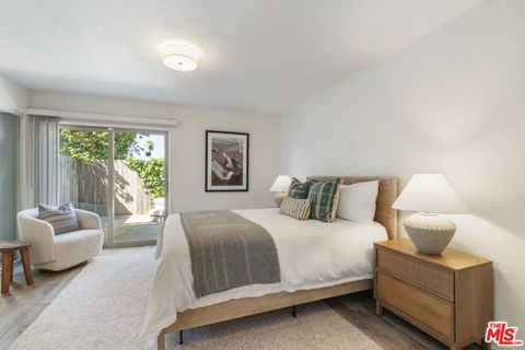 Tiny photo for 1115 Pittsfield Lane, Ventura, CA 93001 (MLS # 26667023)