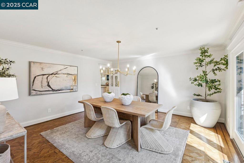 SANDERS RANCH - Residential