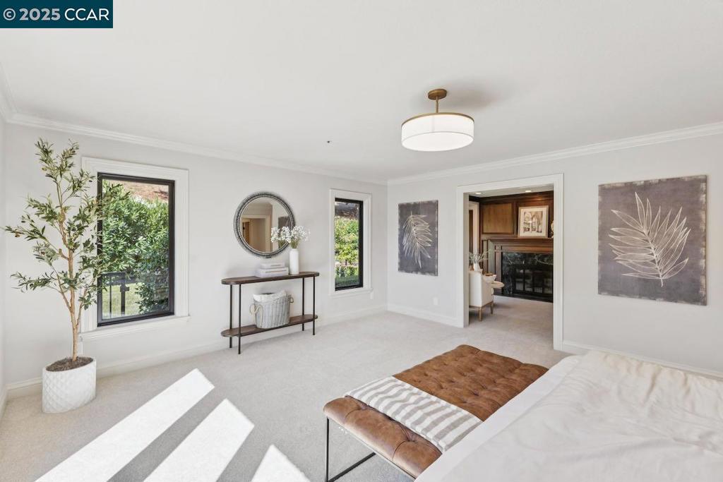 SANDERS RANCH - Residential