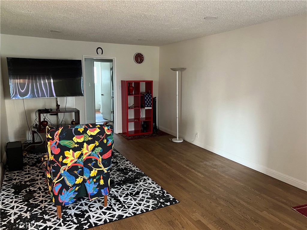 801 E 1st Street 15