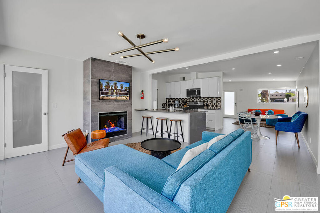 Movie Colony East - Residential