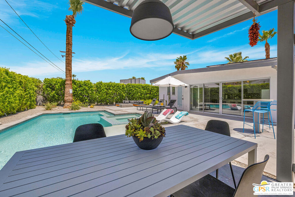 Movie Colony East - Residential