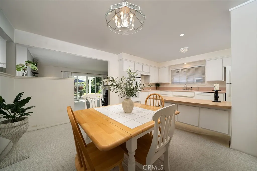 Los Alamitos, California 90720, United States, 3 Bedrooms Bedrooms, ,2 BathroomsBathrooms,Residential,Active,172715