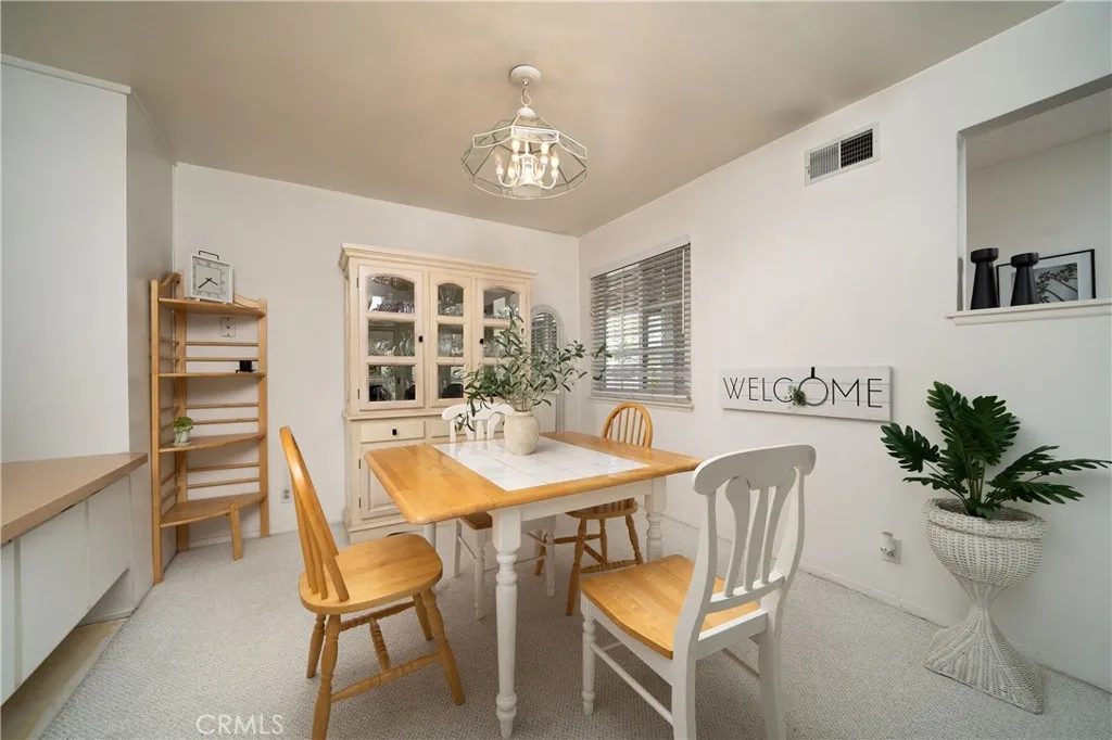 Los Alamitos, California 90720, United States, 3 Bedrooms Bedrooms, ,2 BathroomsBathrooms,Residential,Active,172715