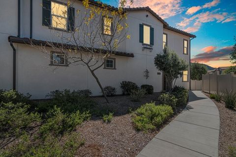 31564 Calle Canto Temecula CA 92592