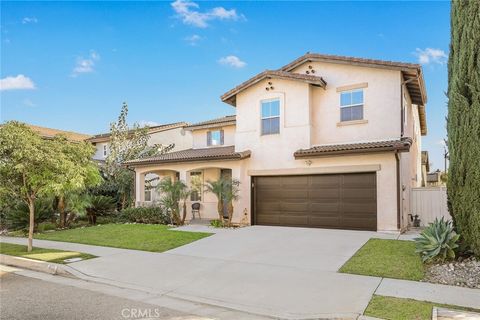 952 Momax Azusa CA 91702