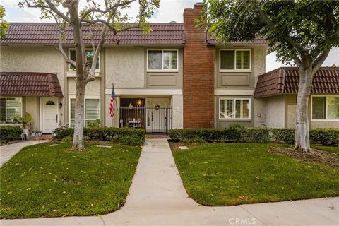 6837 Amelia Cypress CA 90630