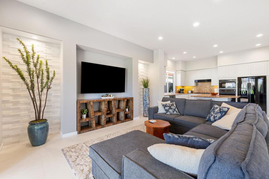 Indian Ridge - Residential