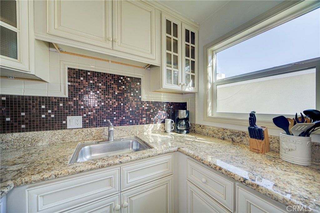 Pacific Beach - Residential Income