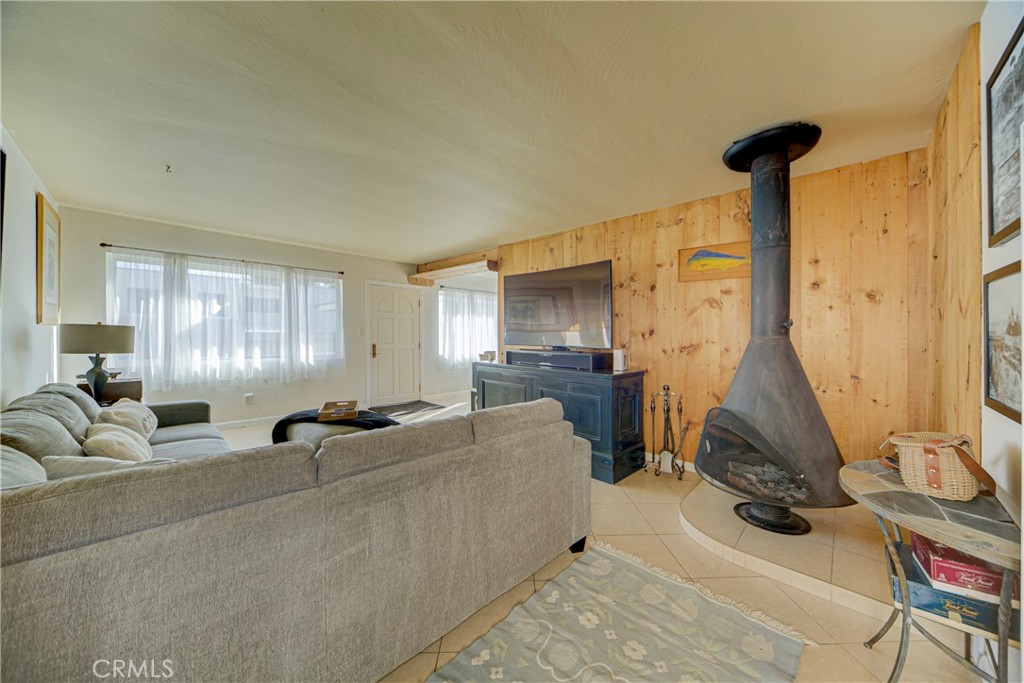 Pacific Beach - Residential Income