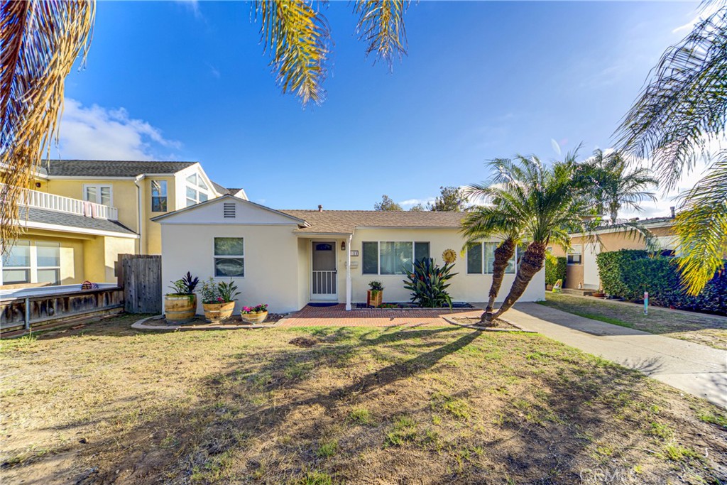 Pacific Beach - Residential Income