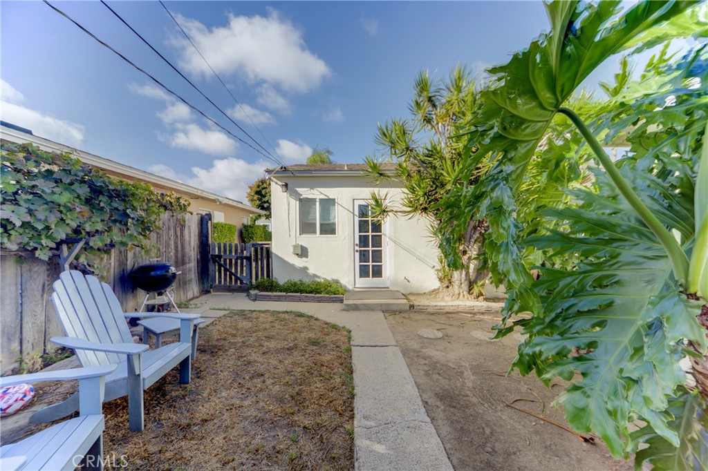 Pacific Beach - Residential Income