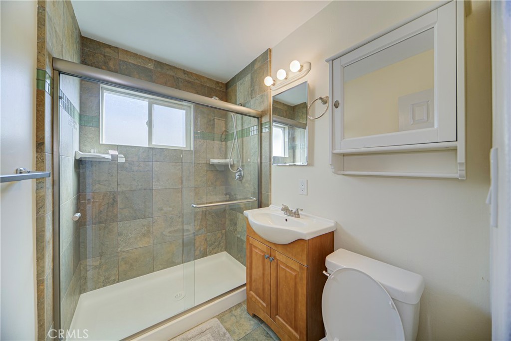 Pacific Beach - Residential Income