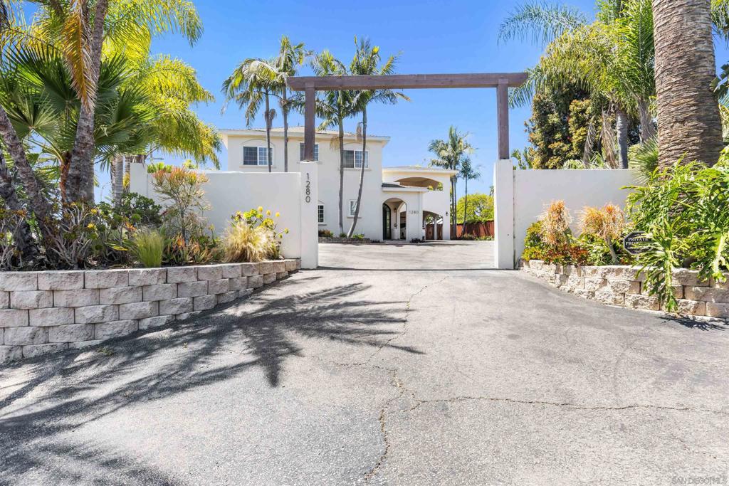 1280 Santa Fe Dr