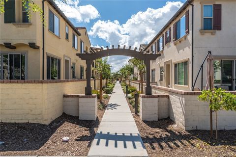 Photo of 2845 E Berry Loop Privado #33, Ontario, CA 91761 (MLS # CV25233997)