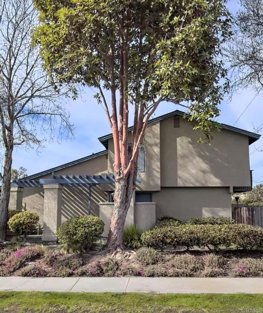 3667 Azure Lado Drive