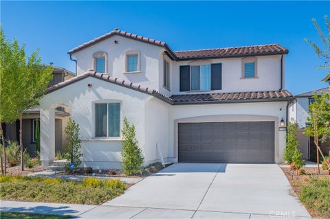 Photo of 2239 Melogold way WAY, Corona, CA 92883 (MLS # OC26212778)